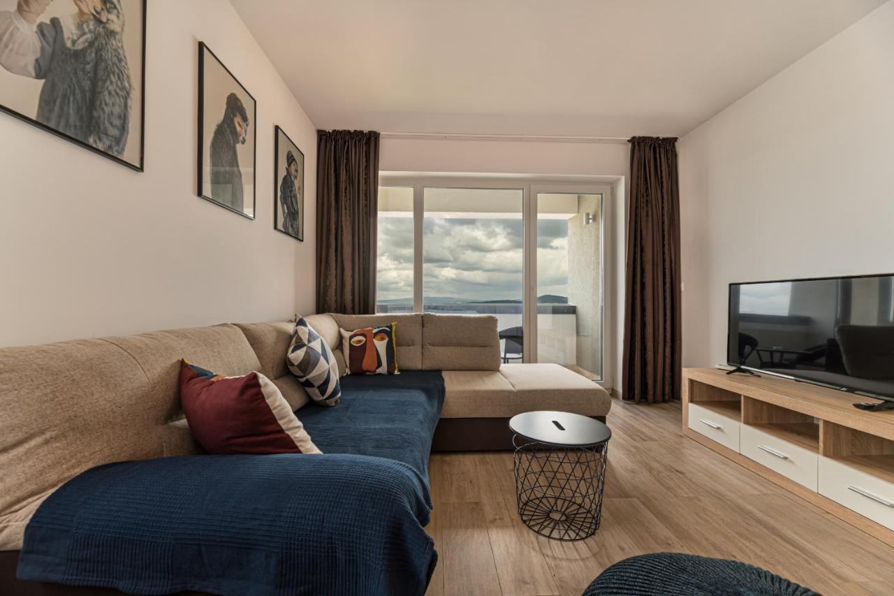 Coresi Modern Apartment 브라쇼브 외부 사진